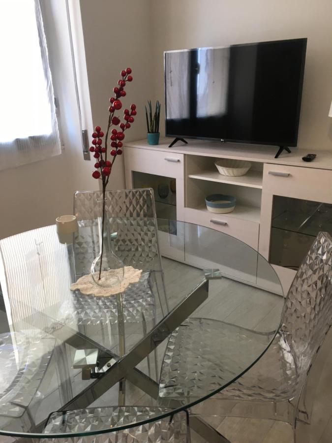 Lovely Apartment - Gocciadimare - Алгеро Екстериор снимка