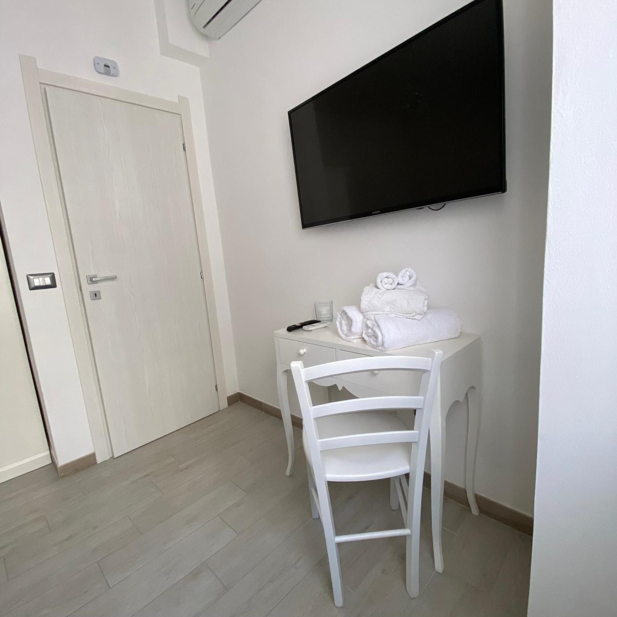 Lovely Apartment - Gocciadimare - Алгеро Екстериор снимка